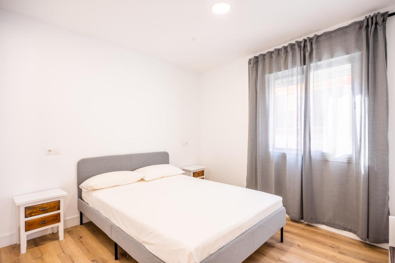 Apartamentos Mirablau Агуадульсе Екстер'єр фото